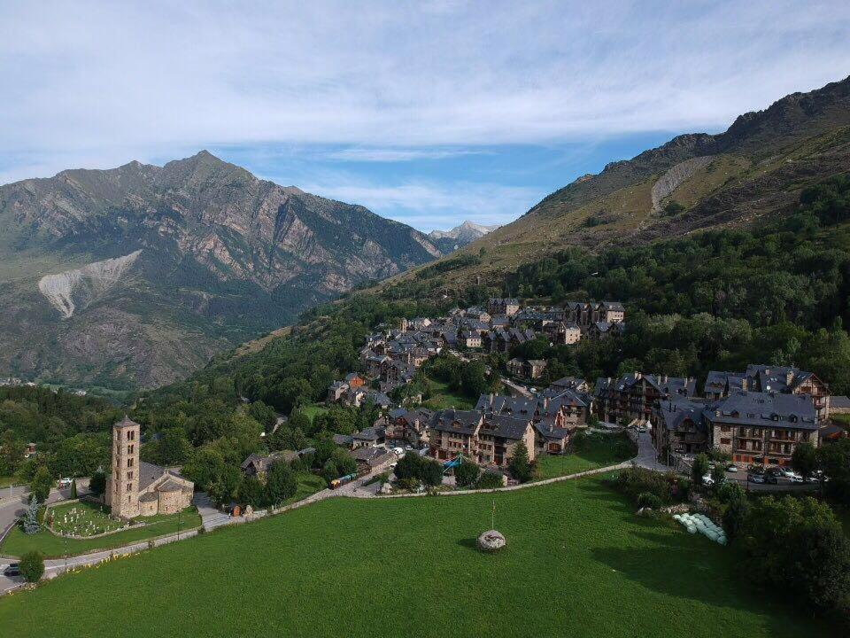 Apartamento Con Terraza Y Vistas Panoramicas En Tauell Extérieur photo