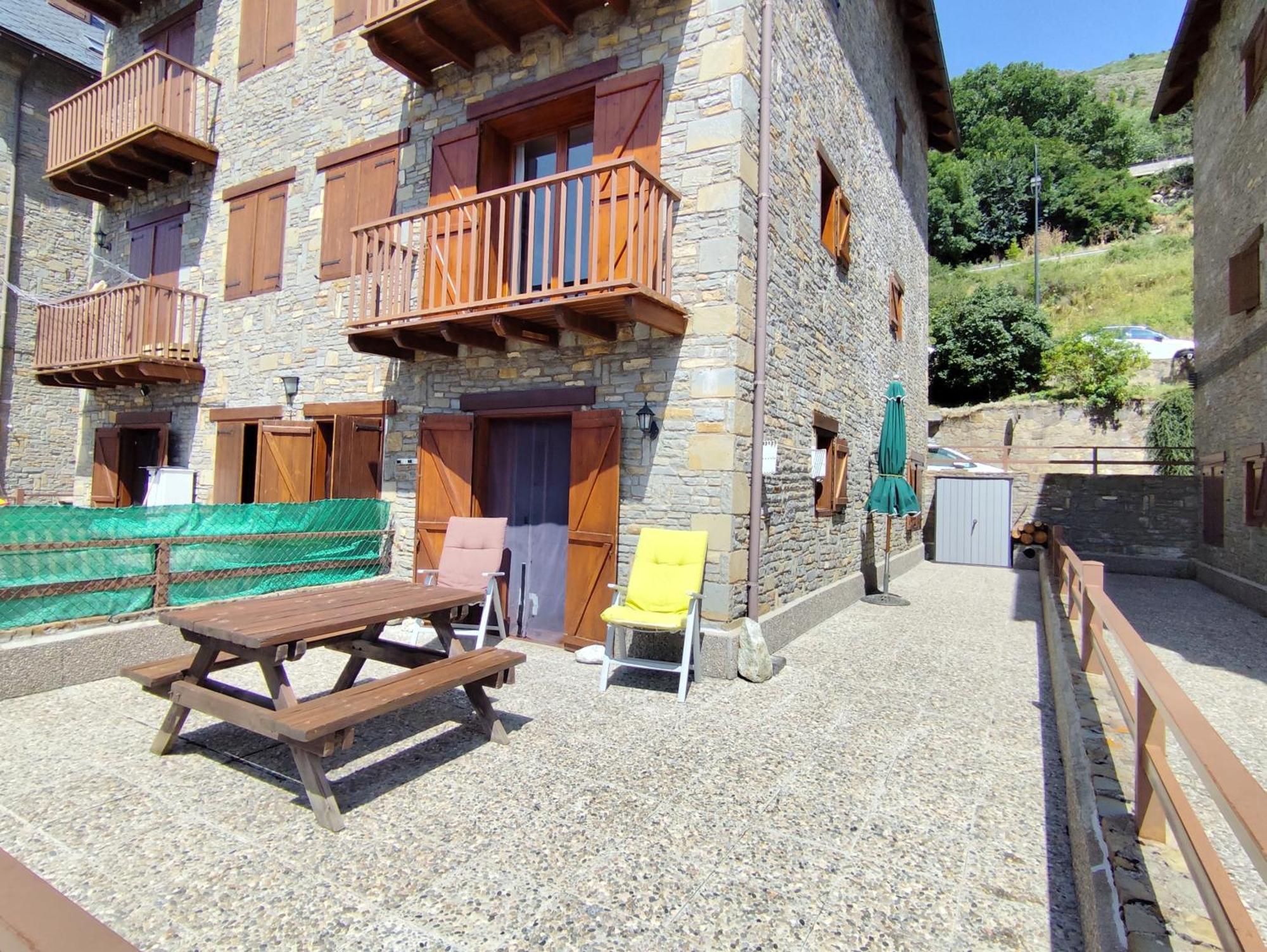 Apartamento Con Terraza Y Vistas Panoramicas En Tauell Extérieur photo